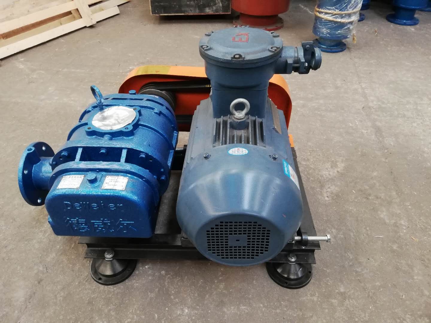 羅茨風(fēng)機(jī) 羅茨風(fēng)機(jī)